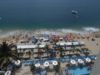 pláž před hotelem, přijeli mexikáni na prodloužený víkend