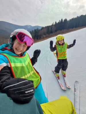 Lyžařská a snowboardová škola únor 2022