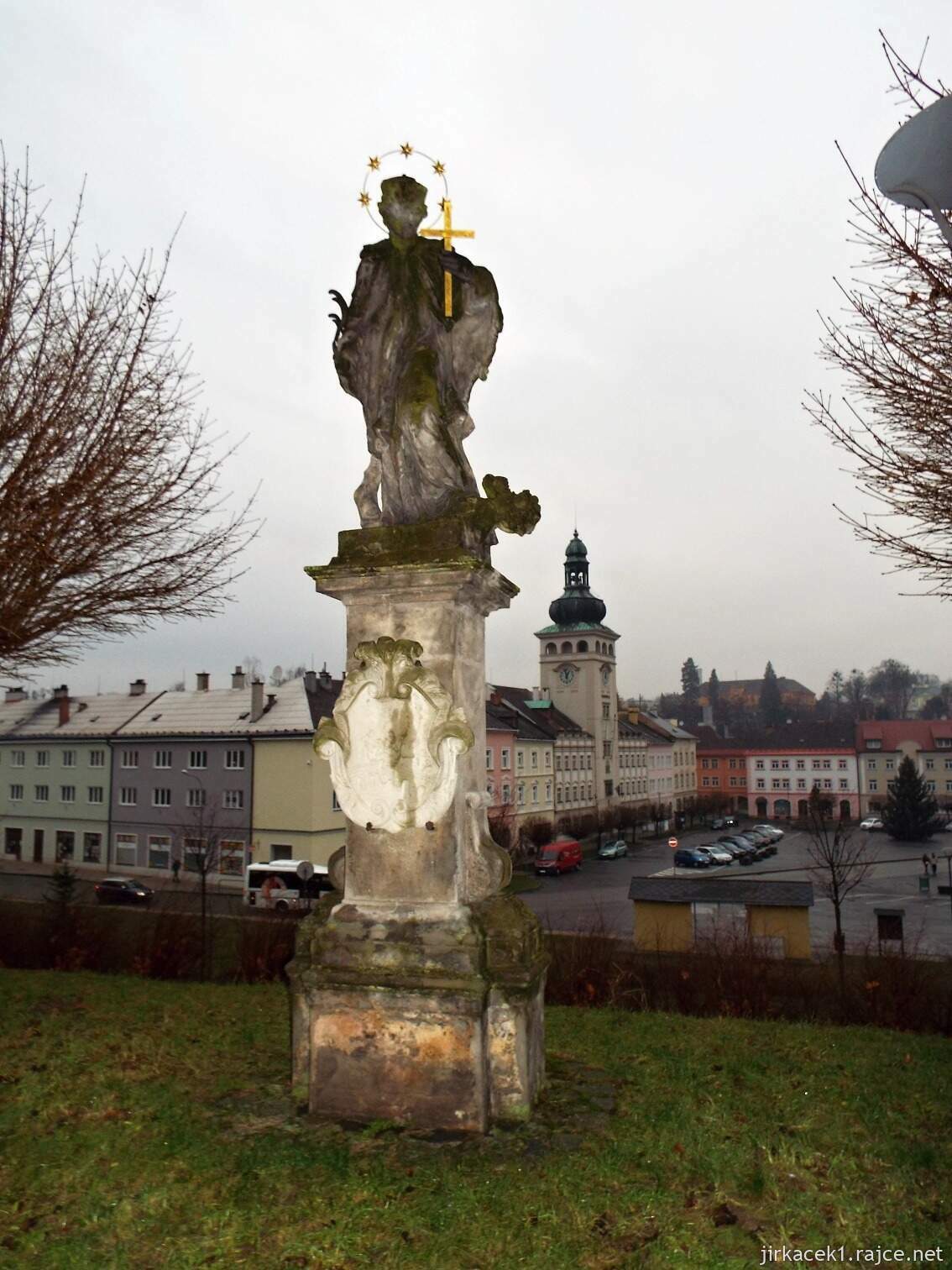 I - Fulnek - kostel Nejsvětější Trojice 21 - socha sv. Jana Nepomuckého před kostelem