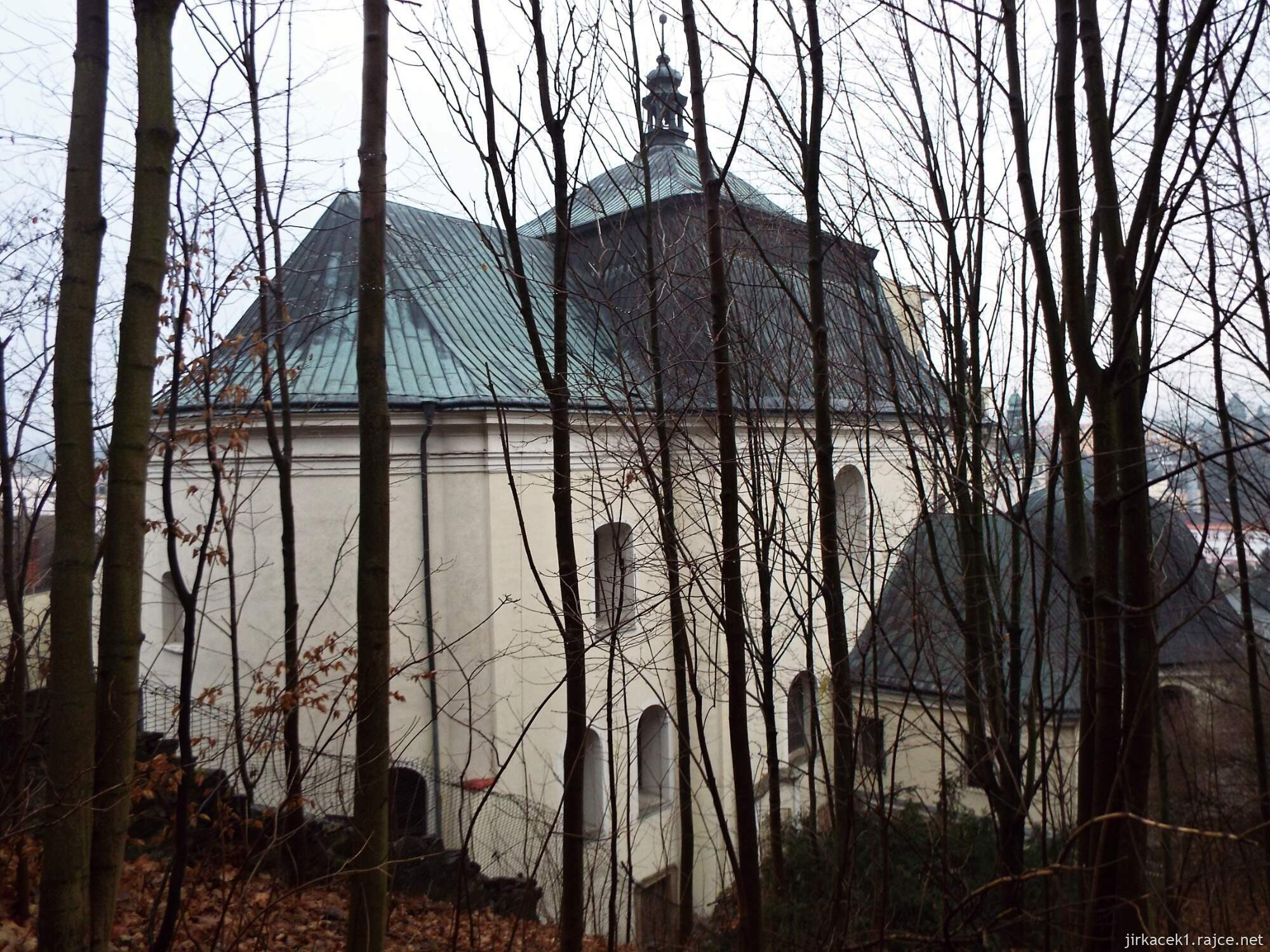 I - Fulnek - kostel Nejsvětější Trojice 37 - pohled na kostel od Černé věže
