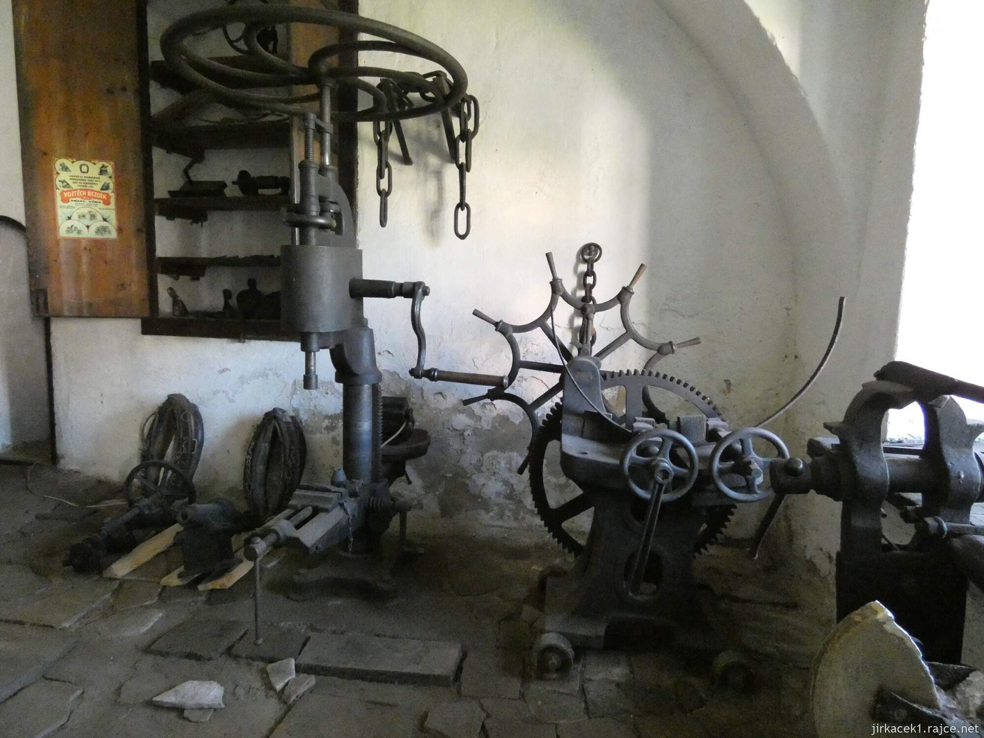 F - Holešov - Zemanova kovárna - Malé muzeum kovářství 009