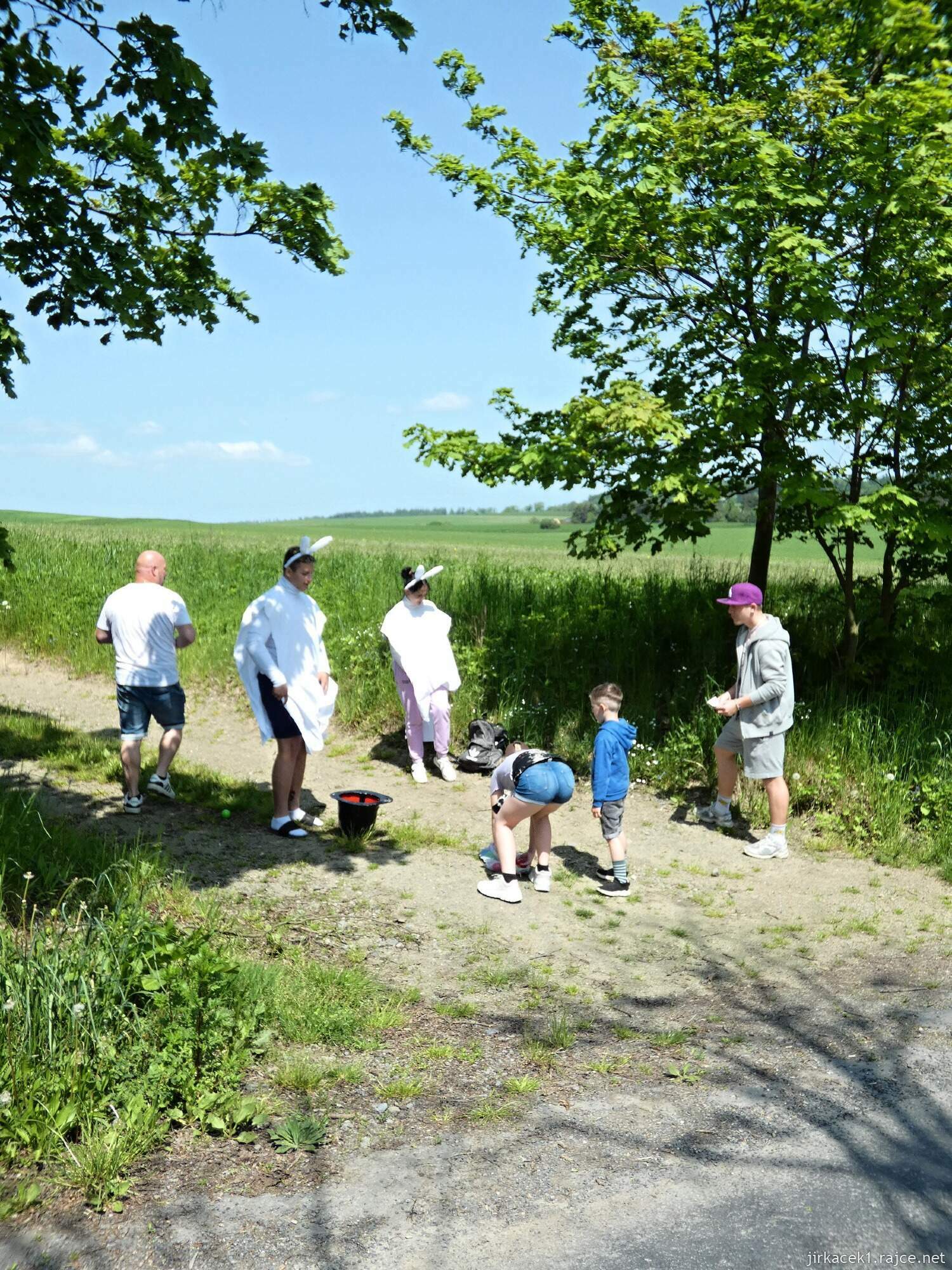 I - cesta z hradu Vildštejn do Budišova nad Budišovkou 054