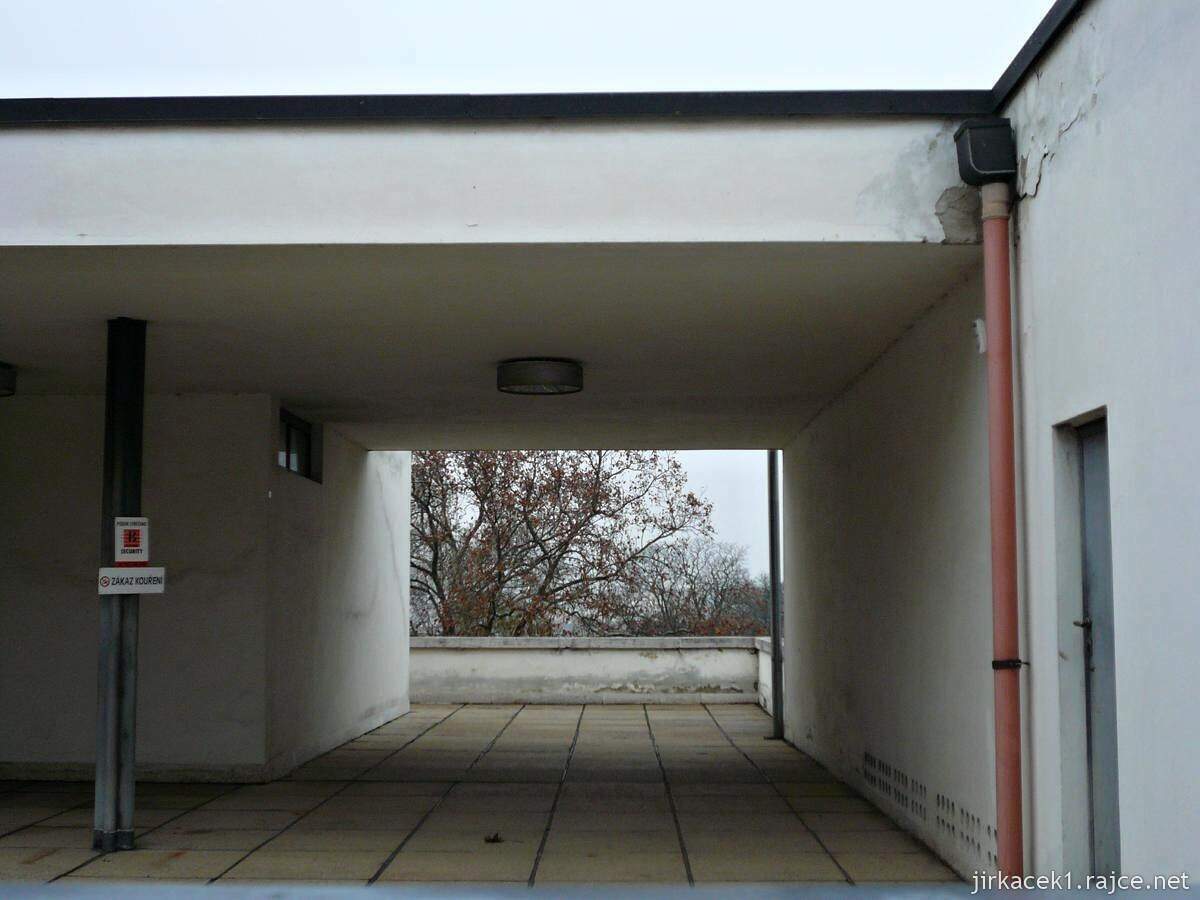 D - Brno - vila Tugendhat 081