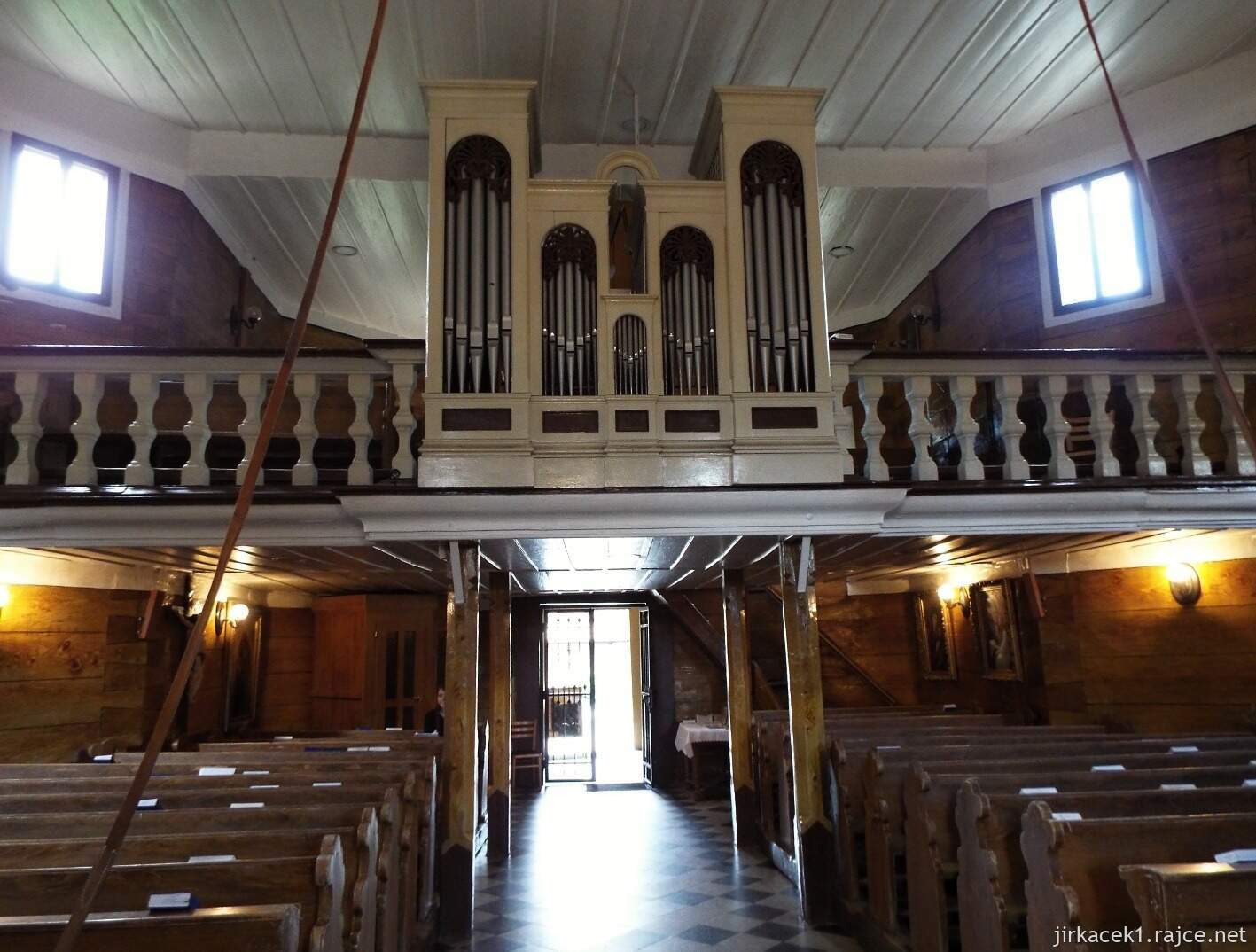021 - Velké Karlovice - Kostel Panny Marie Sněžné 18 - interiér kostela
