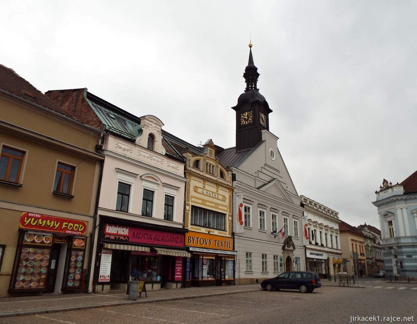 F - Vysoké Mýto - náměstí Přemysla Otakara II. - 25 řada domů se starou radnicí