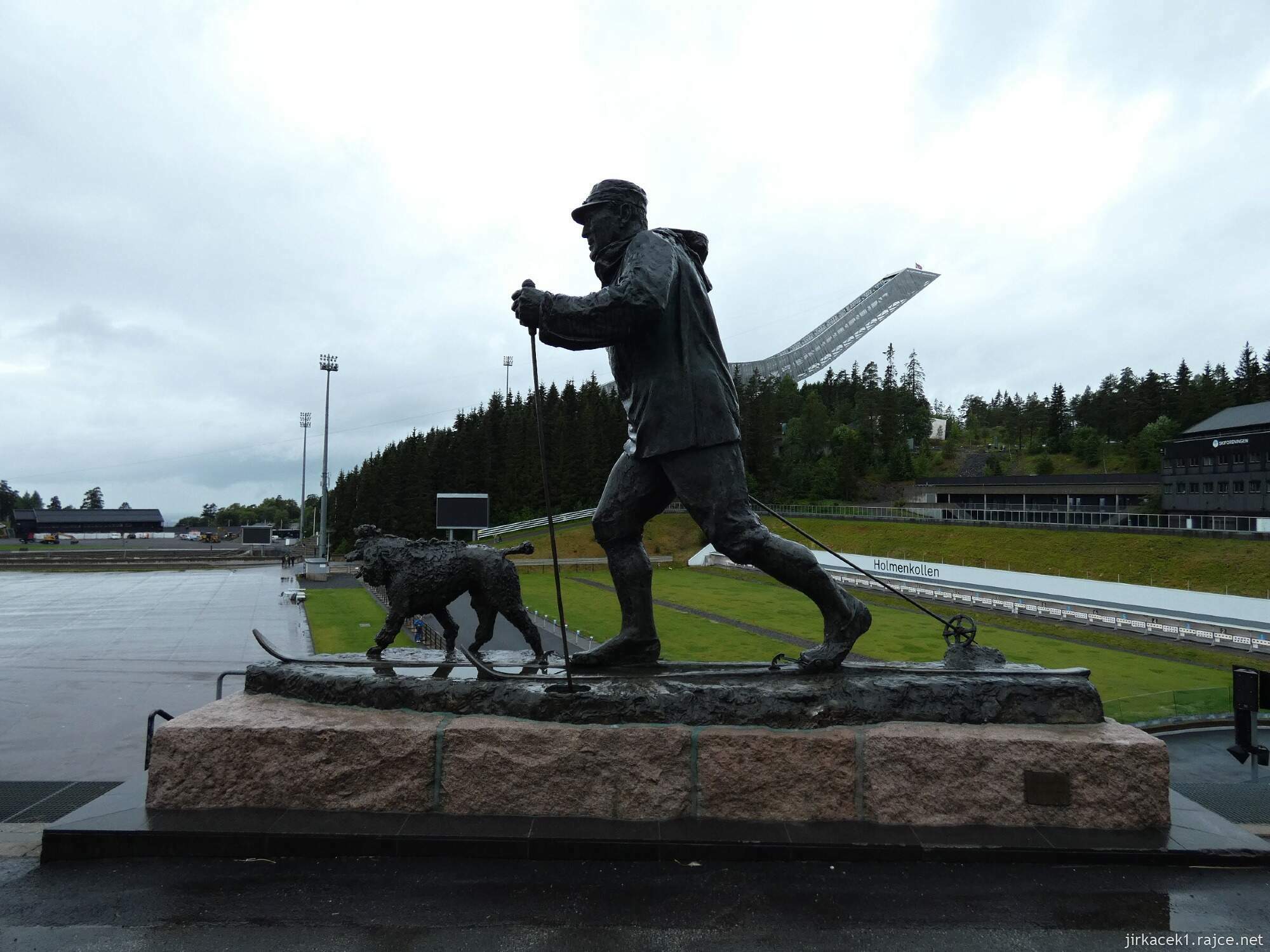 2a - Holmenkollen - skokanský můstek a vyhlídka 052