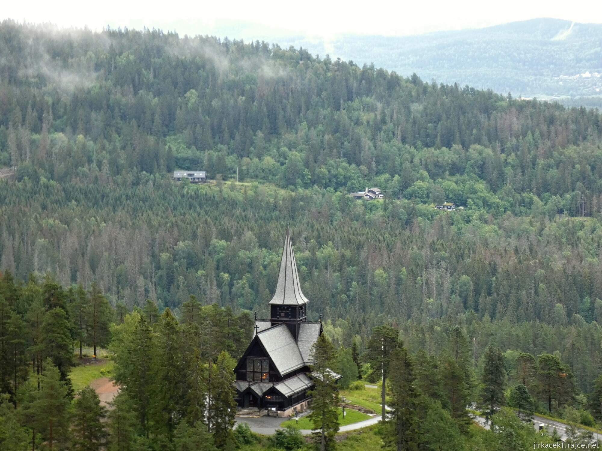 2d - Holmenkollen - dřevěný kostel a kaple 001