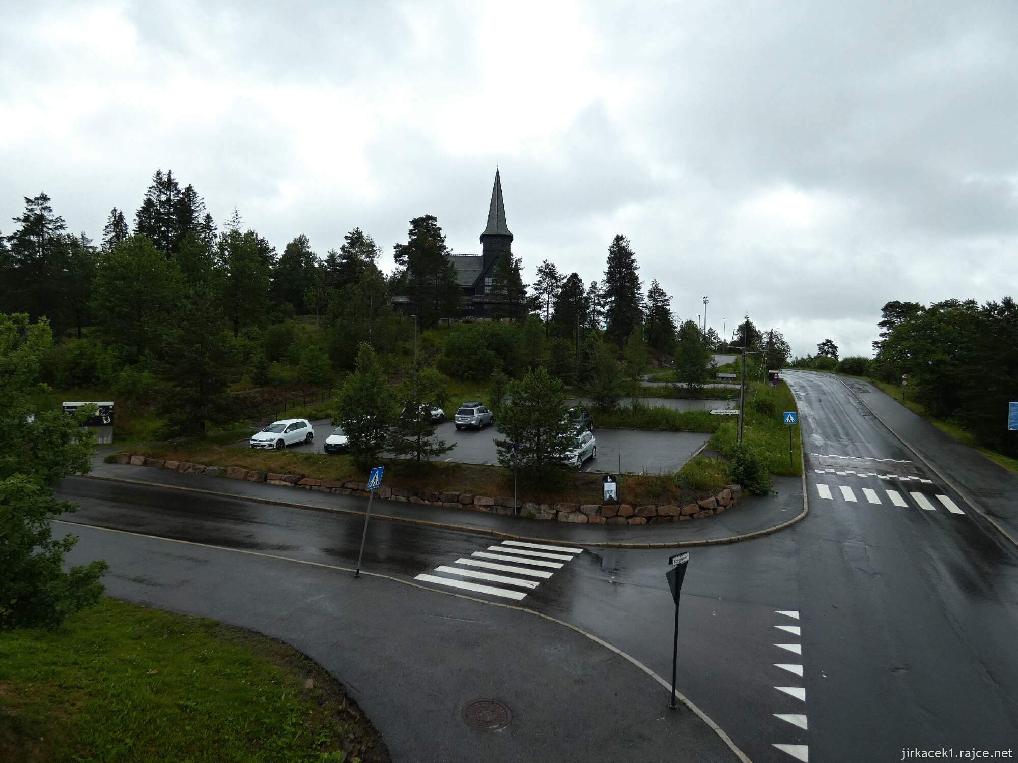 2d - Holmenkollen - dřevěný kostel a kaple 031