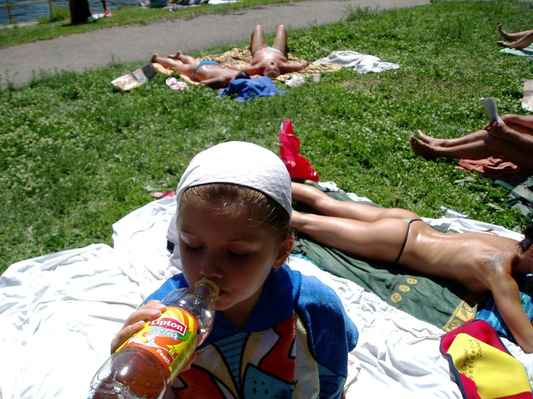 rajce.idnes.ru naked2 Miňonka a Lhotka 29.6.11 – http://lymphoma.rajce.idnes.cz/ – album na  Rajčeti