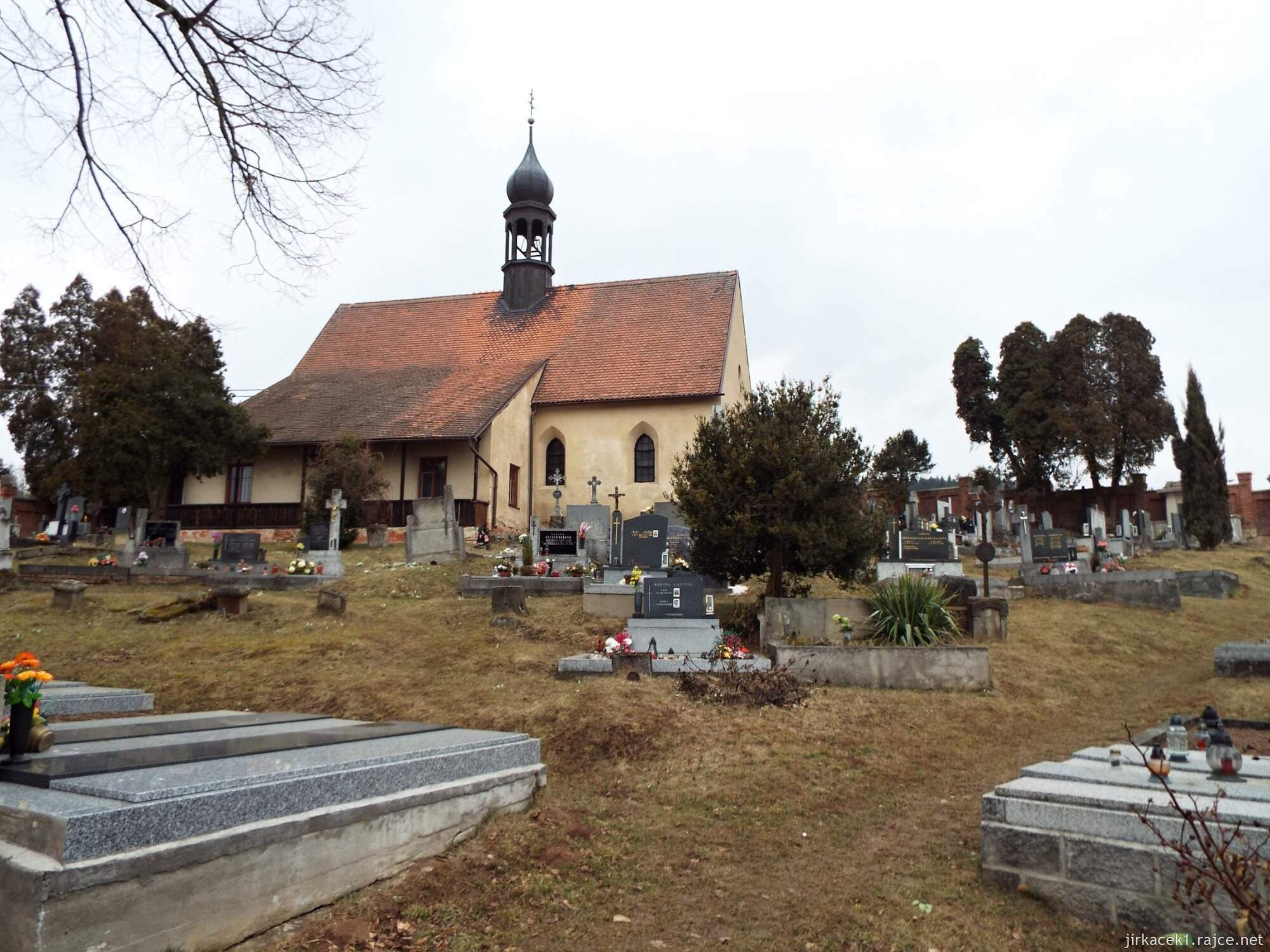 12 - Jevíčko - Kostel sv. Bartoloměje 05 a hřbitov
