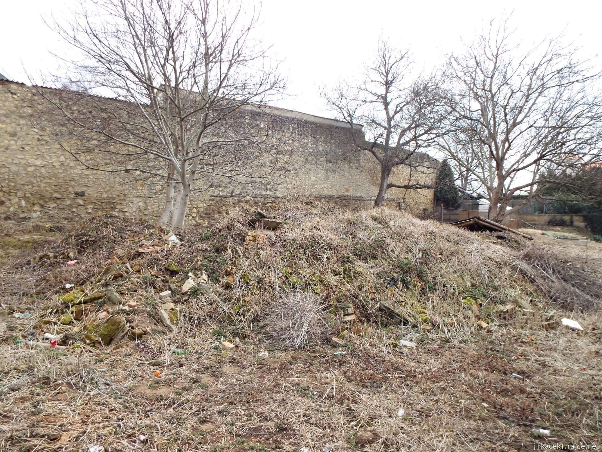 07 - Jevíčko - Městská věž a hradby 09