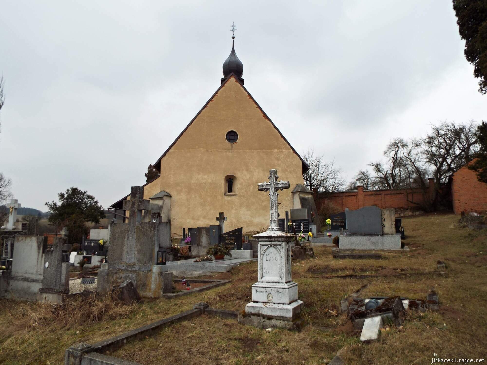 12 - Jevíčko - Kostel sv. Bartoloměje 09 a hřbitov