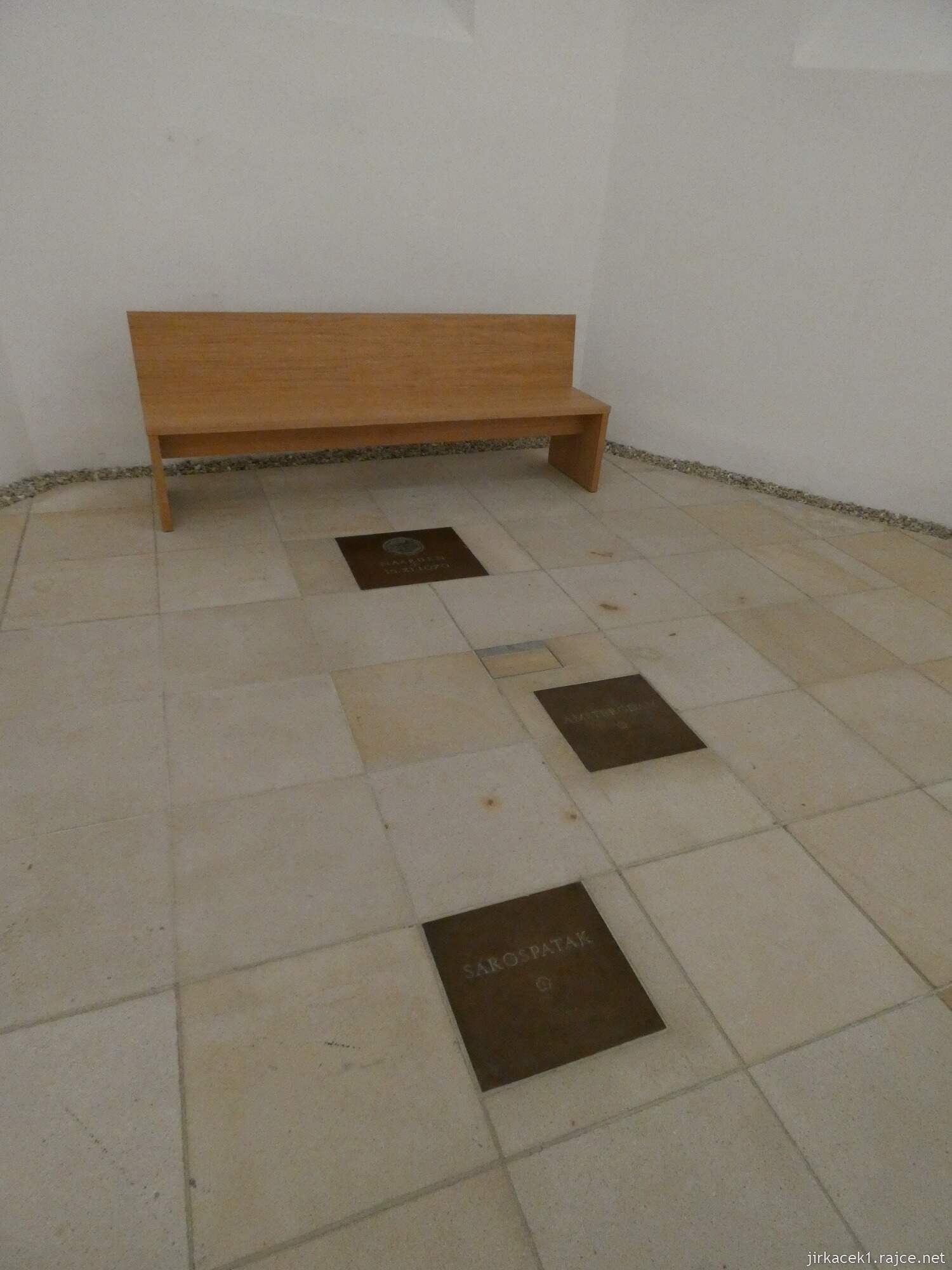 B - Fulnek - Památník J. A. Komenského 014