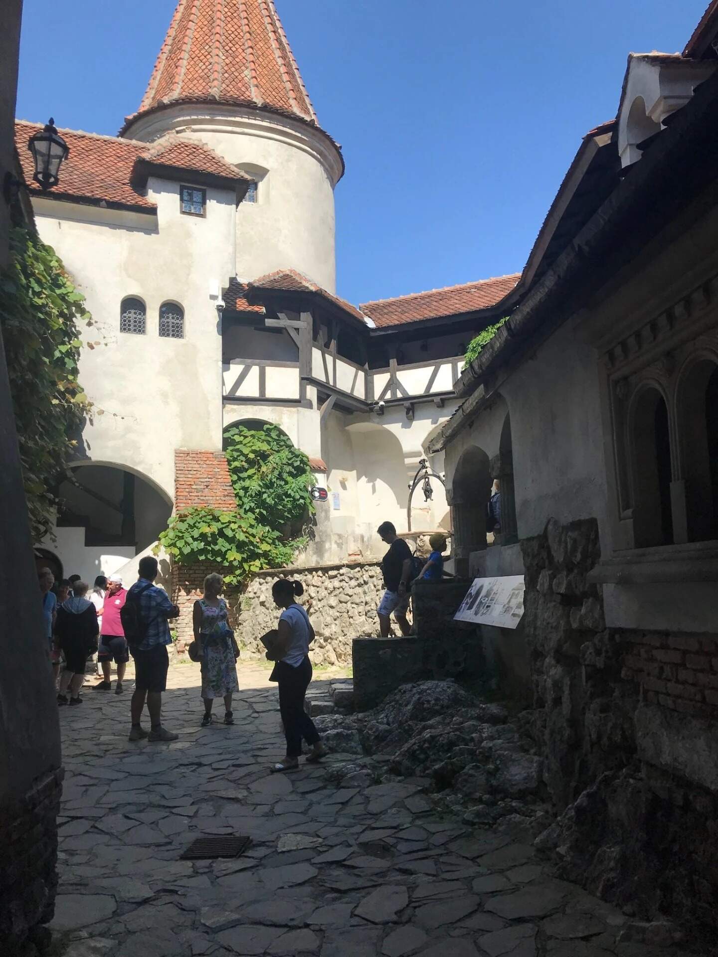 Hrad Bran - nádvoří