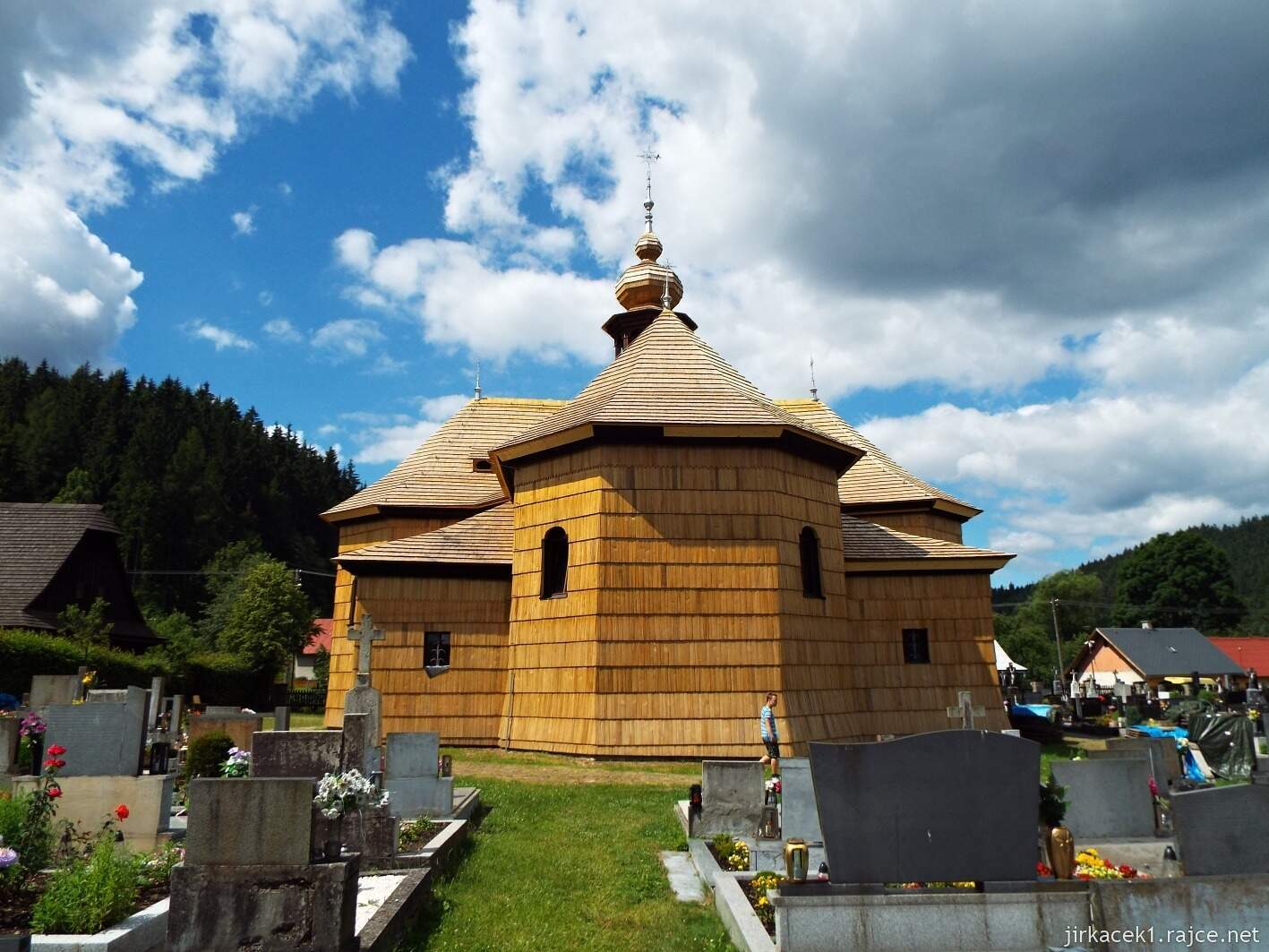 021 - Velké Karlovice - Kostel Panny Marie Sněžné 06 - zadní pohled