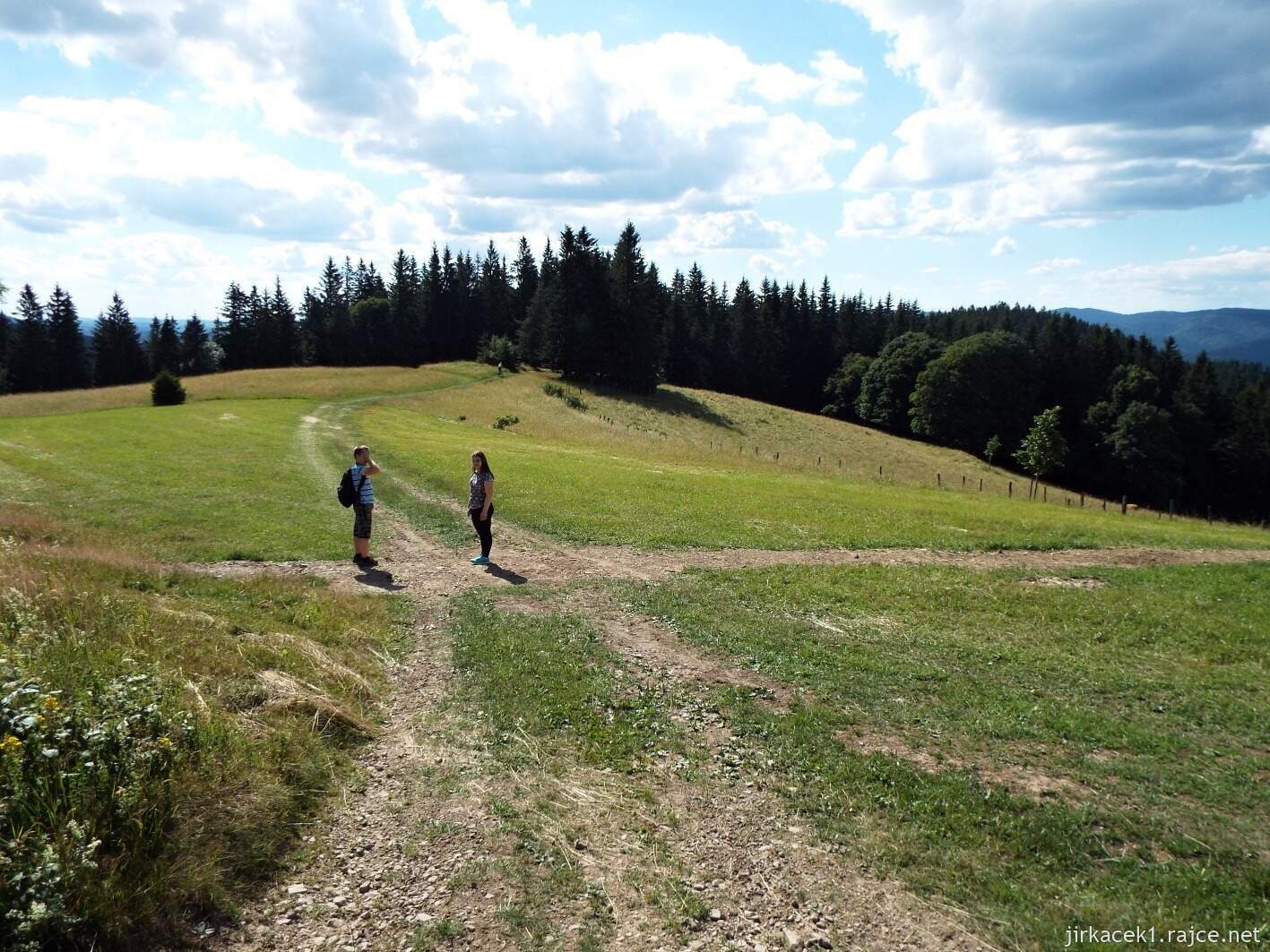 031 - cesta z Javorníčku ke kapličce Na Štrčkové 04 - na Javorníčku