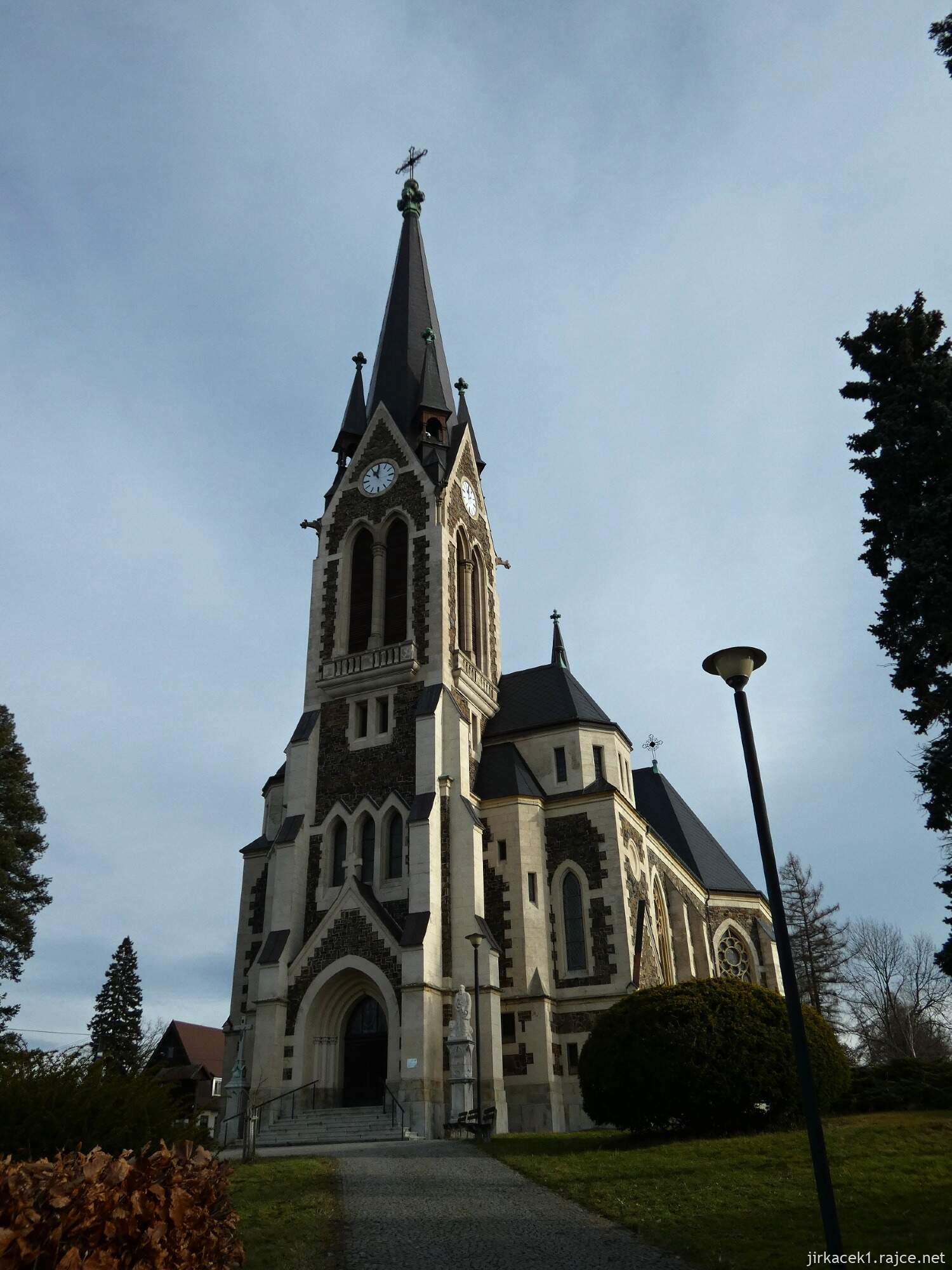 B - Vítkov - kostel Nanebevzetí Panny Marie 004
