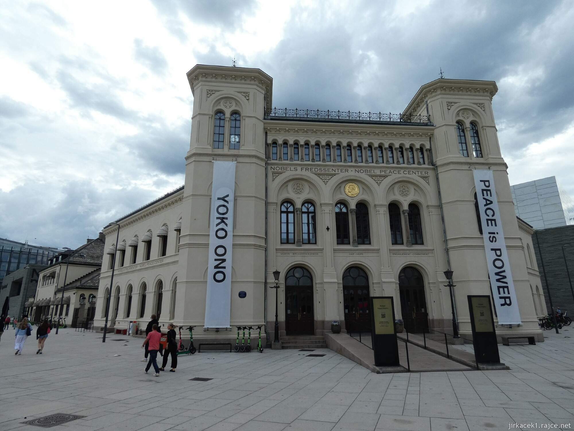 1k - Oslo - muzeum Nobelovo centrum míru 007